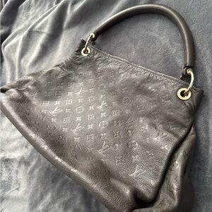 LOUIS VUITTON monogram embossed leather handbag